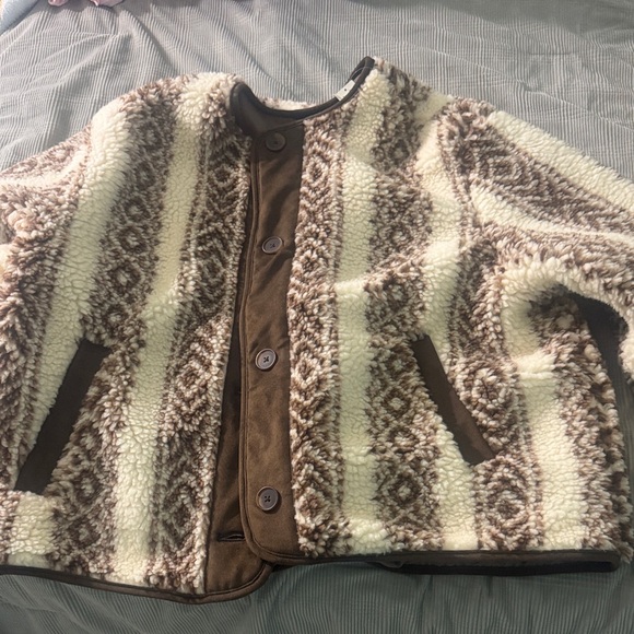 Old Navy Button-Front Brown and Cream Sherpa Jacket - Picture 3 of 5
